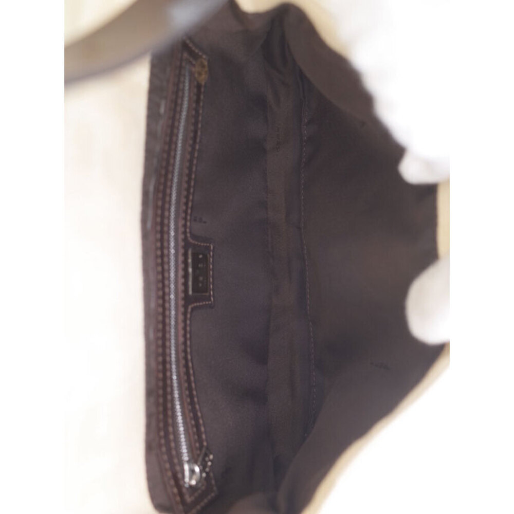 Fendi Zucca Zucca Baguette Bucket Bag White - Picture 3 of 9
